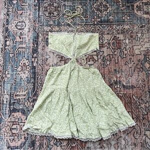 Sky to Moon Lexington Cut Out Mini Dress in Light Green Floral Size Medium